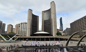 Une semaine après avoir quitté l'île tropicale de Taiwan, le Shen Yun Symphony Orchestra a entamé sa tournée nord-américaine à Toronto.