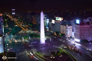 En Argentine pour dix représentations du 1er au 11 mars, la Shen Yun Touring Company a pris ce cliché de l'obélisque de Buenos Aires. (Photo du danseur Edwin Fu)