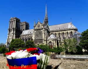 Notre dernier arrêt à Paris se situe à la cathédrale Notre-Dame de Paris. (Photo de Tony Zhao)